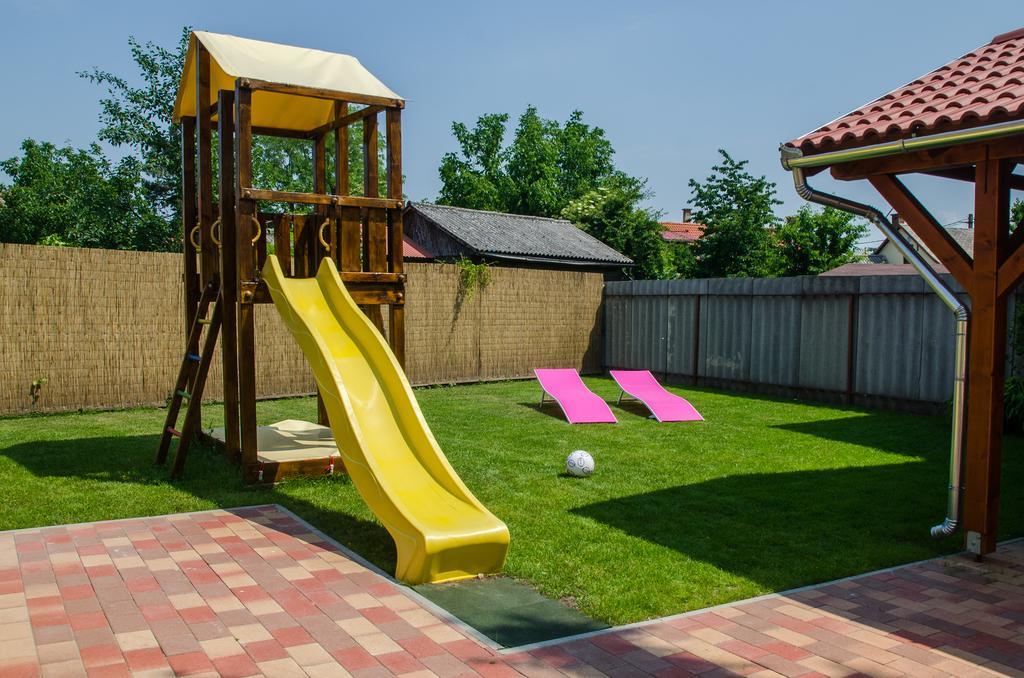 Hajdúszoboszló Armada Family Apartment المظهر الخارجي الصورة